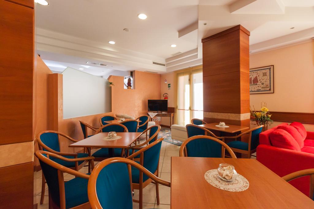 Hotel Paola Garden Bellariva Di Rimini Екстериор снимка