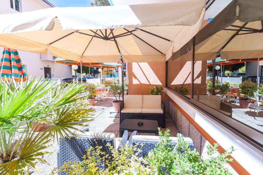 Hotel Paola Garden - Nuova Gestione Bellariva Di Rimini Екстериор снимка