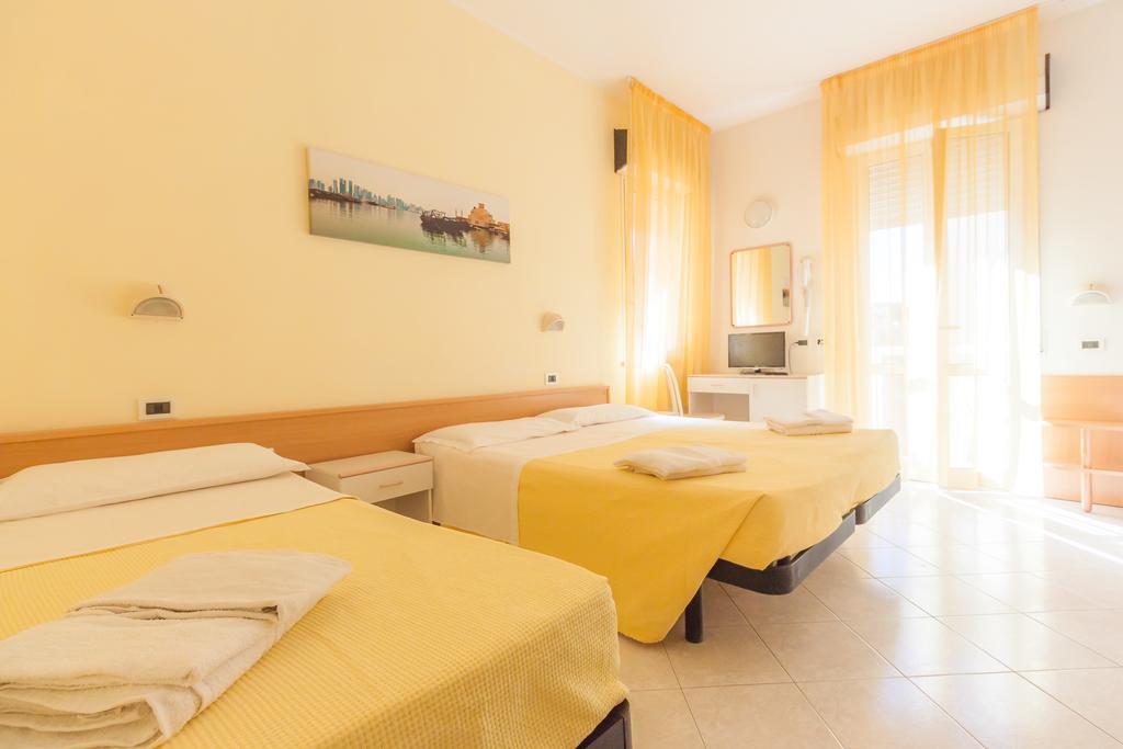 Hotel Paola Garden - Nuova Gestione Bellariva Di Rimini Екстериор снимка