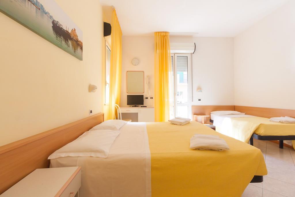 Hotel Paola Garden - Nuova Gestione Bellariva Di Rimini Екстериор снимка