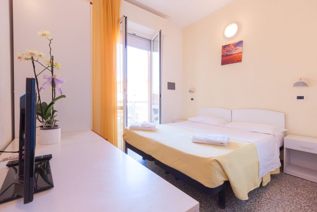 Hotel Paola Garden - Nuova Gestione Bellariva Di Rimini Екстериор снимка